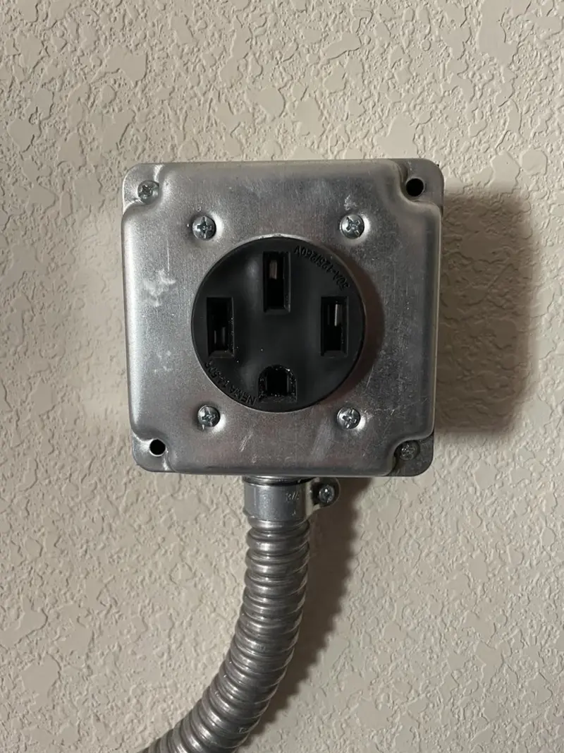 NEMA 14-50 outlet installed for Electrical Panel Upgrade in Tichigan